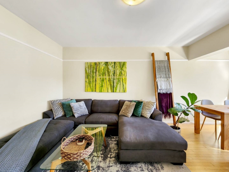 2 Bedroom Property for Sale in Green Point Western Cape